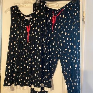 Black and cream polka dot pajama set.